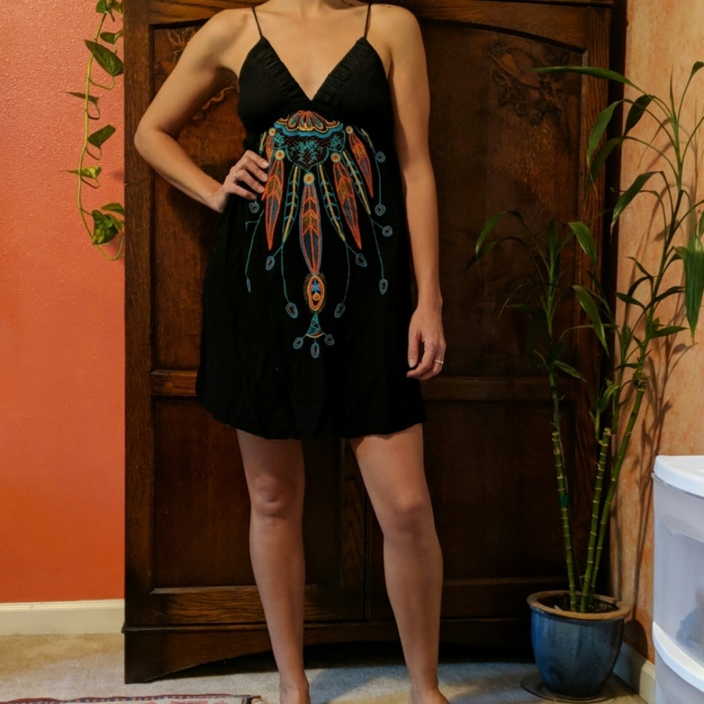 Sundress - Picture 3 of 4